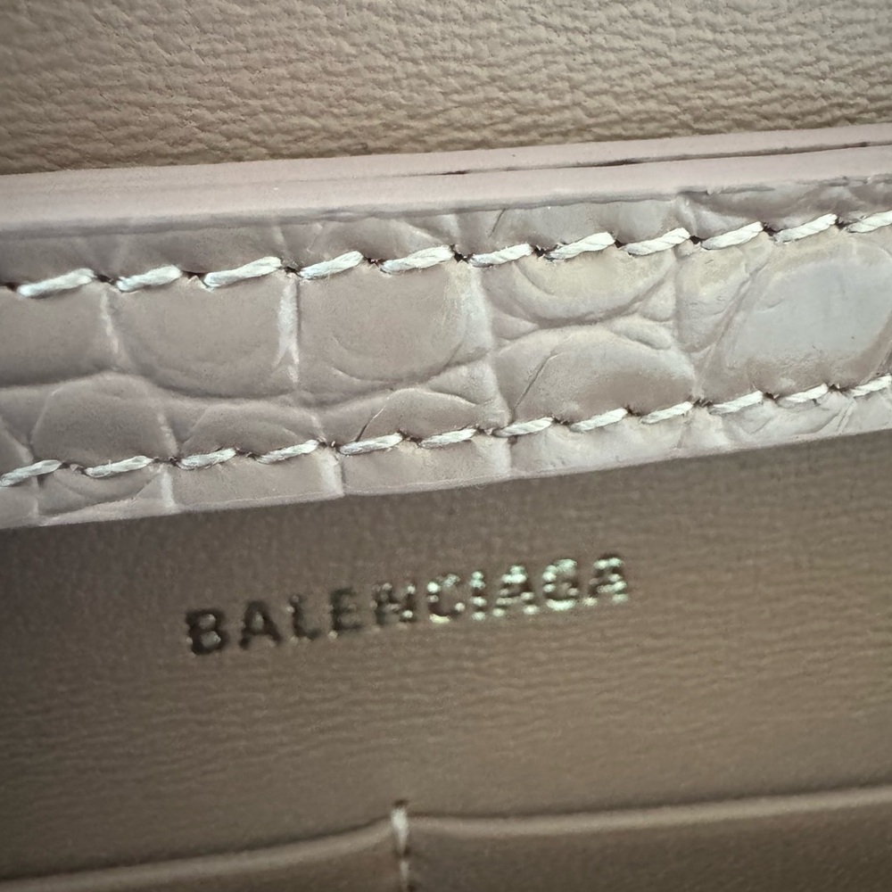 Balenciaga Pink Croc-Embossed Women's Bag - Picture 11 of 12